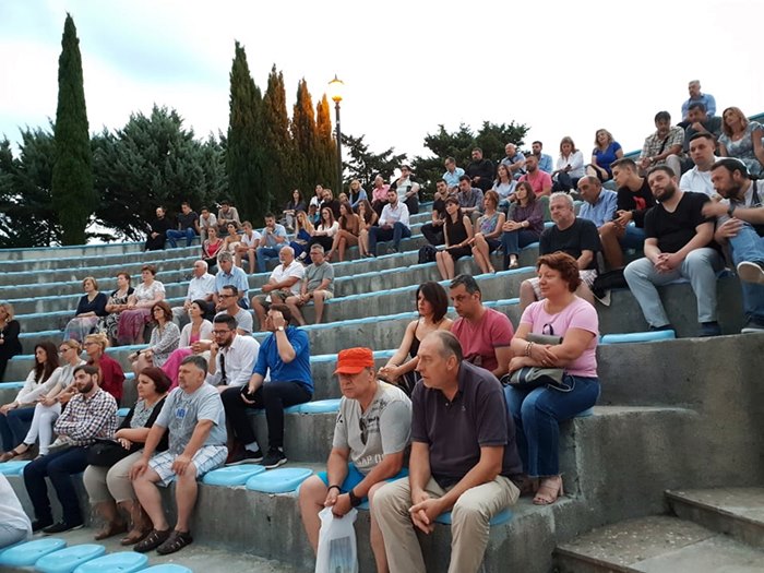 vladimir pisatalo promocija knjige trebinje (1).jpg
