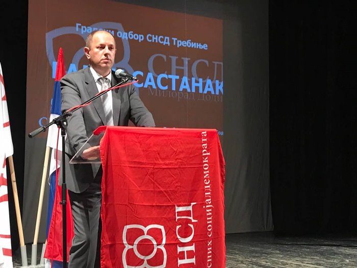 dodik u trebinju (3).jpg