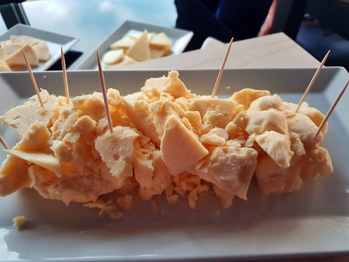 drugi salon zilavke trebinje 2018 (1).jpg