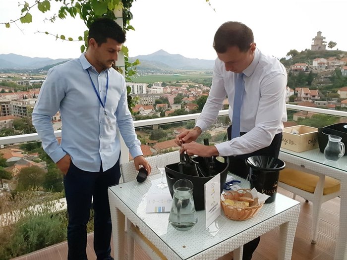drugi salon zilavke trebinje 2018 (4).jpg
