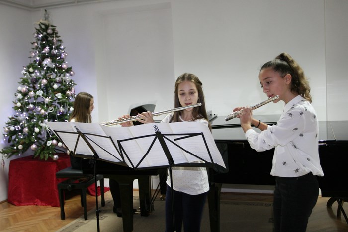 novogodisnji koncert muzicke skole (1).JPG