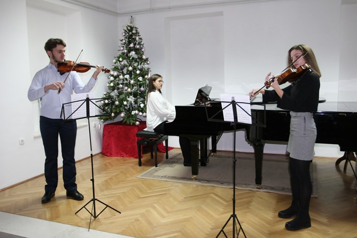 novogodisnji koncert muzicke skole (4).JPG