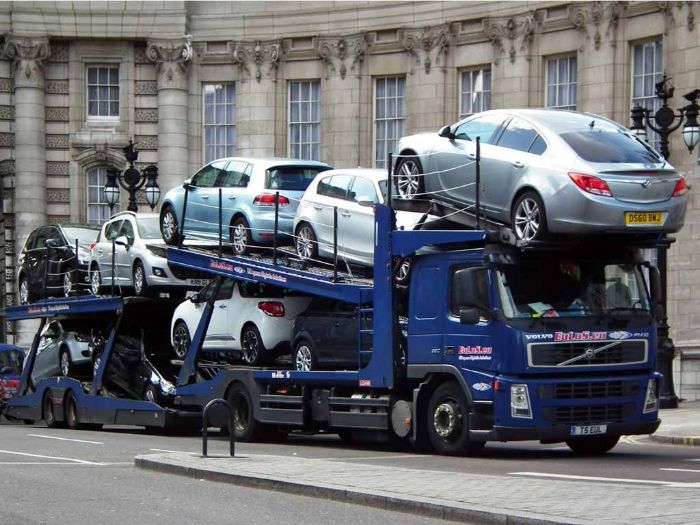 Automobili.jpg