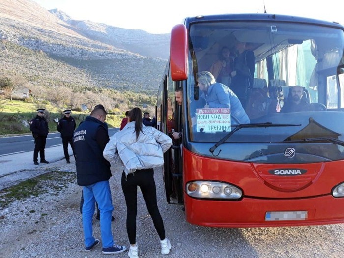 autobus.jpg