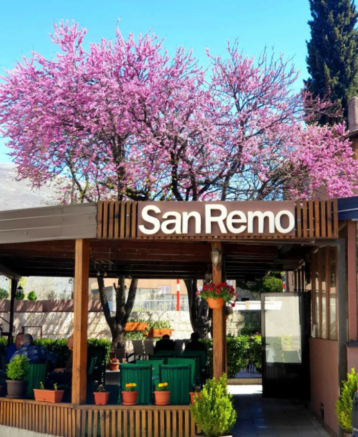 Kafe san remo trebinje2.jpg