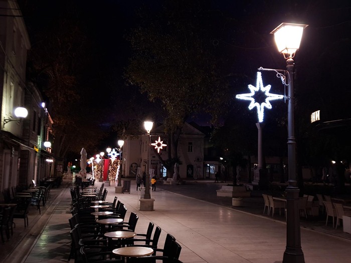 novogodisnja dekoracija trebinje za 20224.jpg
