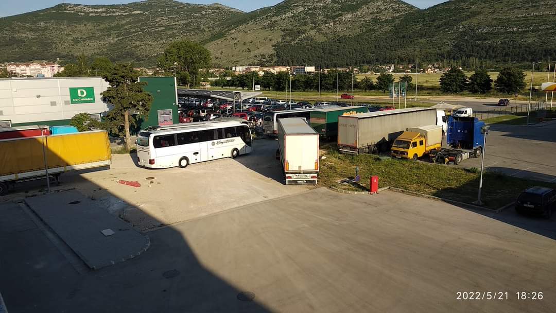 Autobusi vatrogasci.jpg