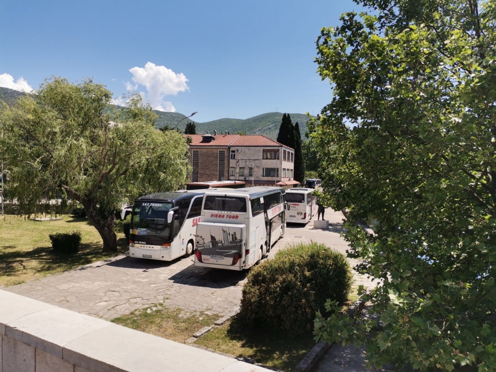 autobusi parking 1.jpg