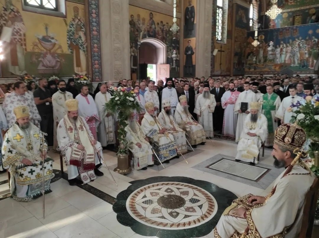 liturgija patrijarh porfirije trebinje.jpg