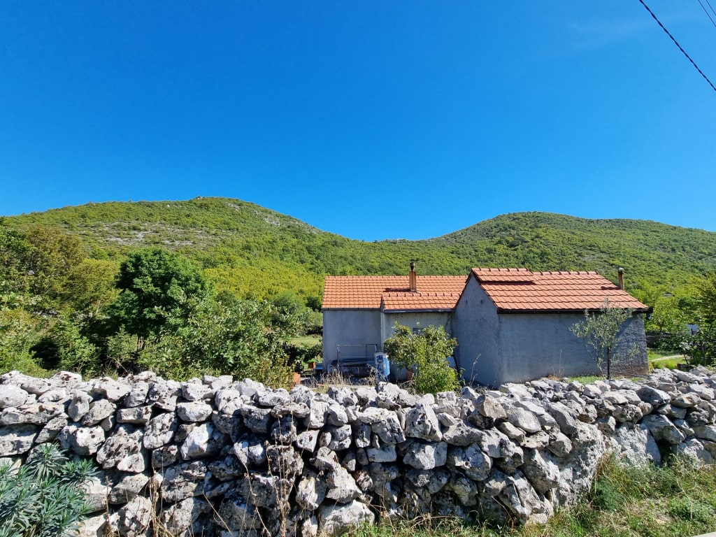 Trebinjska povrs minska polja2.jpg
