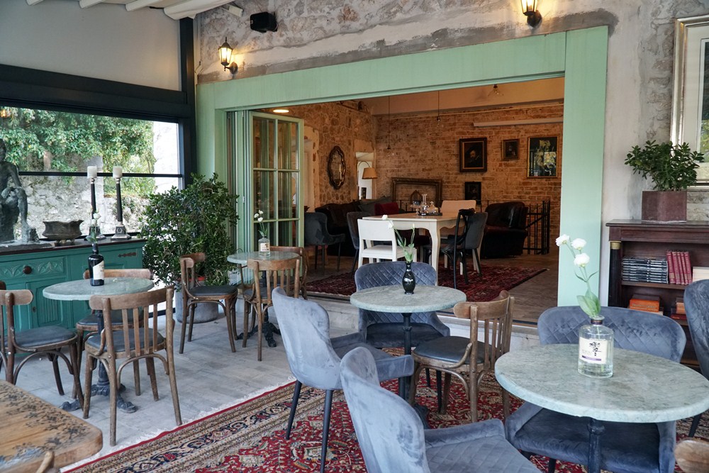 kafe hedonija trebinje1.JPG