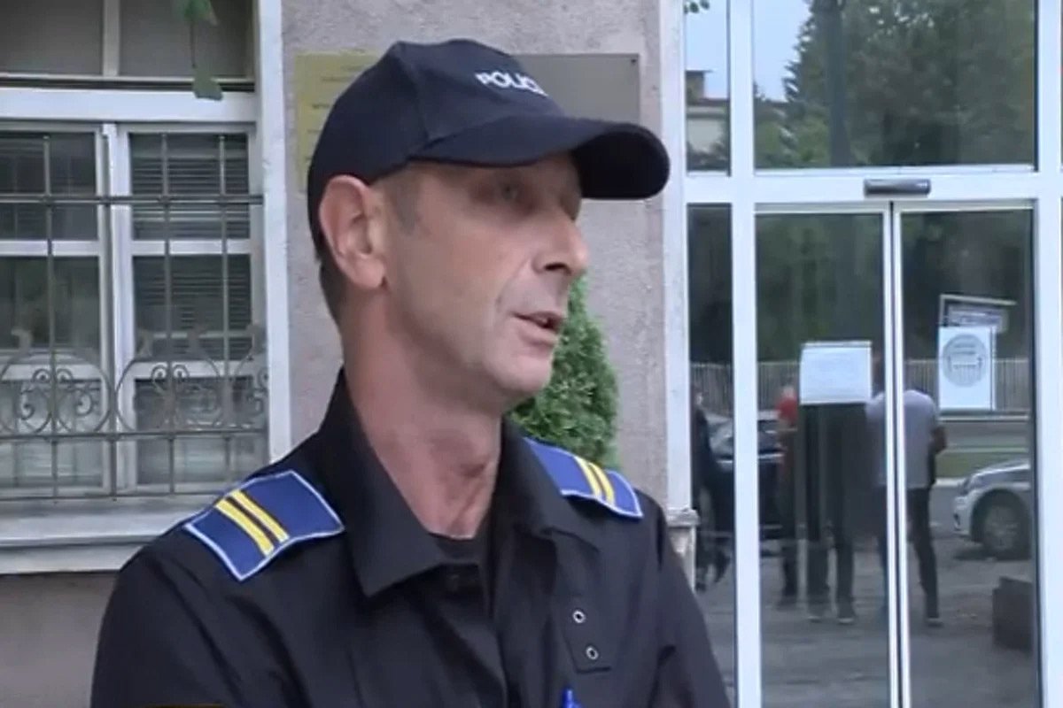 policajac sarajevo.jpg