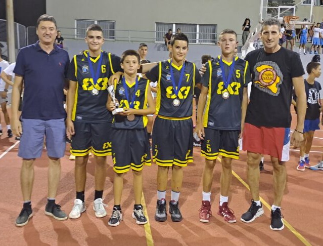 3x3 basket2.jpg