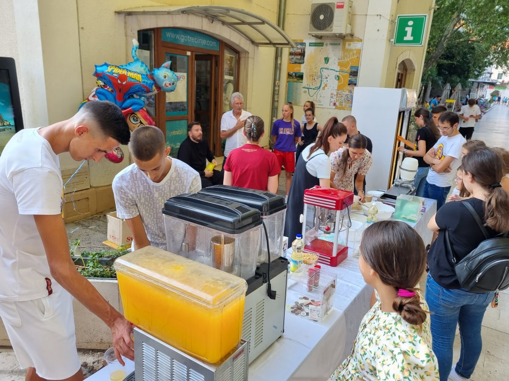 Bazar sveti vukasin3.jpg