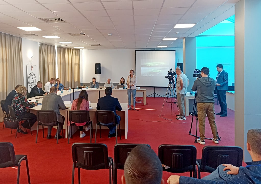 Naucna konferencija1.jpg