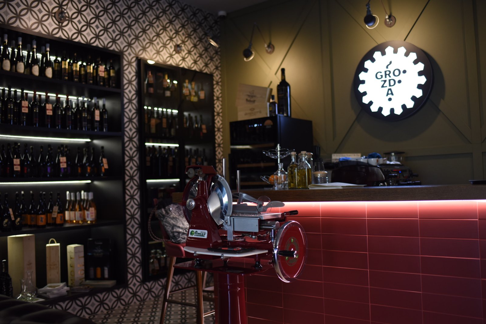 Aperitivo bar i shop vukoje trebinje3.jpg