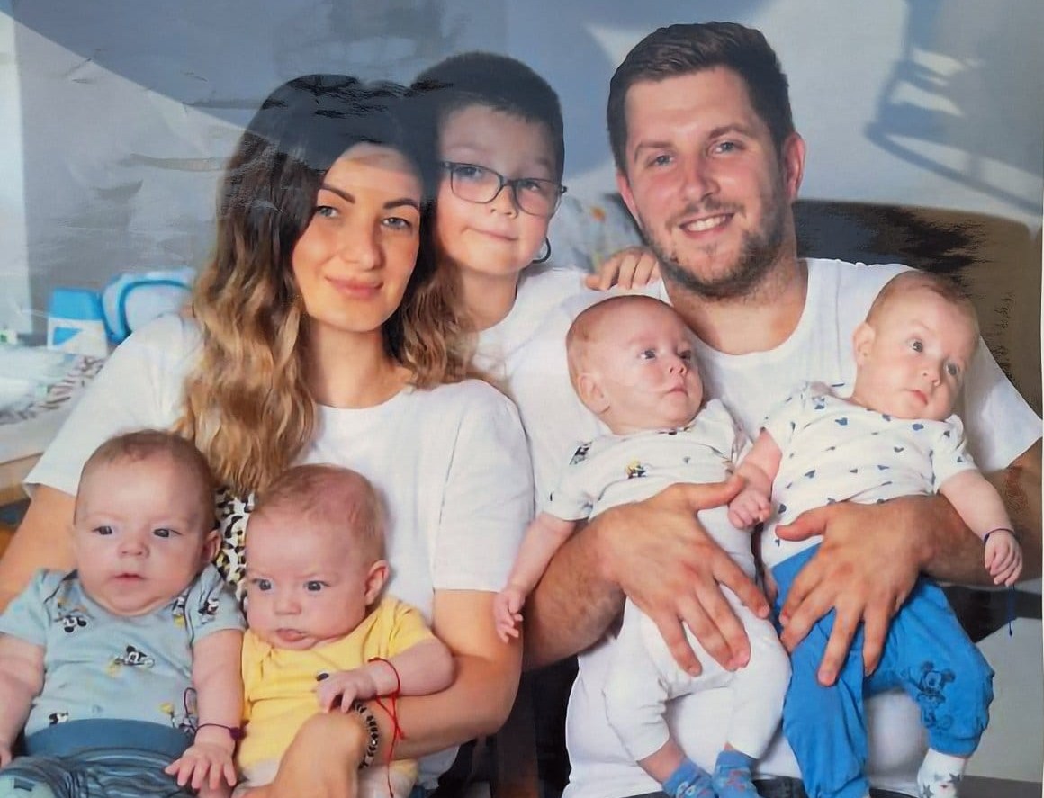 cetvorke bebe.jpg