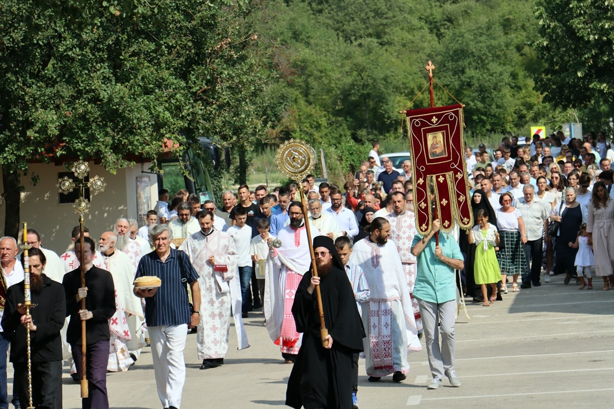 velika gospojina manastir tvrdos3.jpg