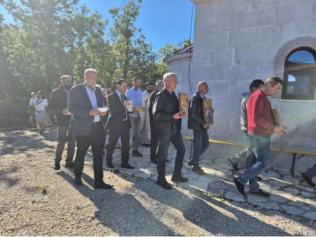 Crkva orasje1.jpg