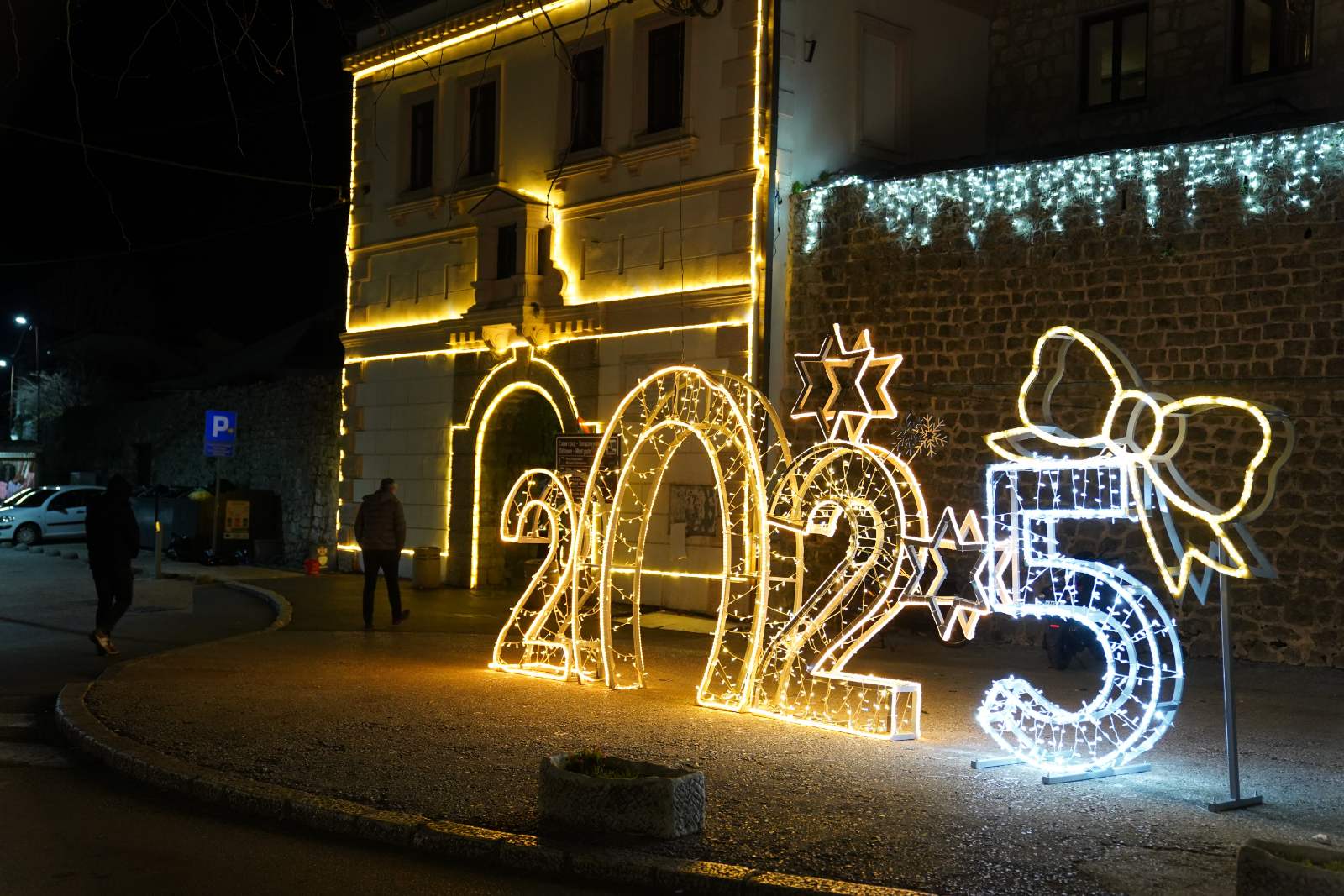 Novogodisnja dekoracija trebinje 6.jpg