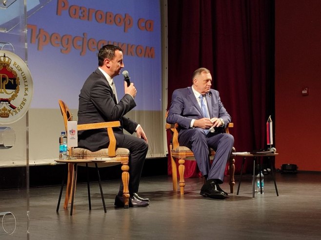 Dodik tribina .jpg