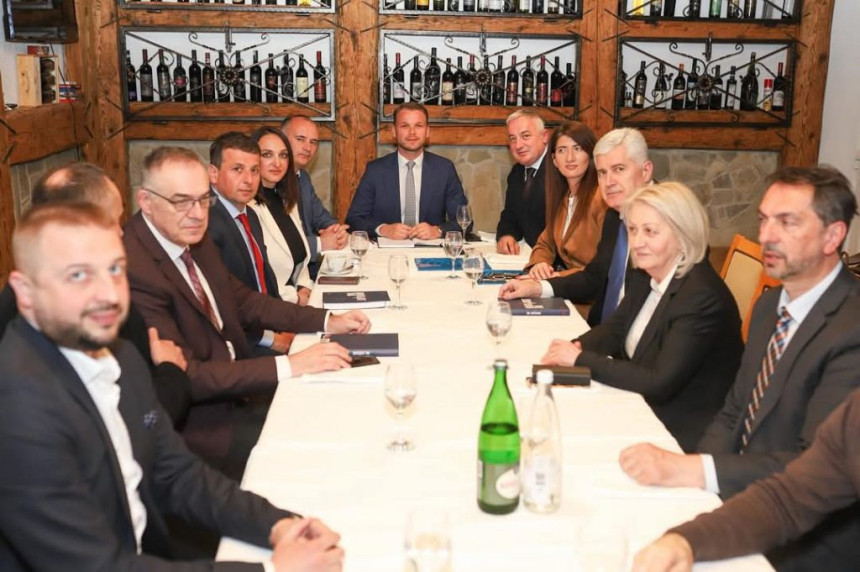 res_1742670358_opozicija-nakon-sastanka-sa-hdz-imamo-dogovor.jpg