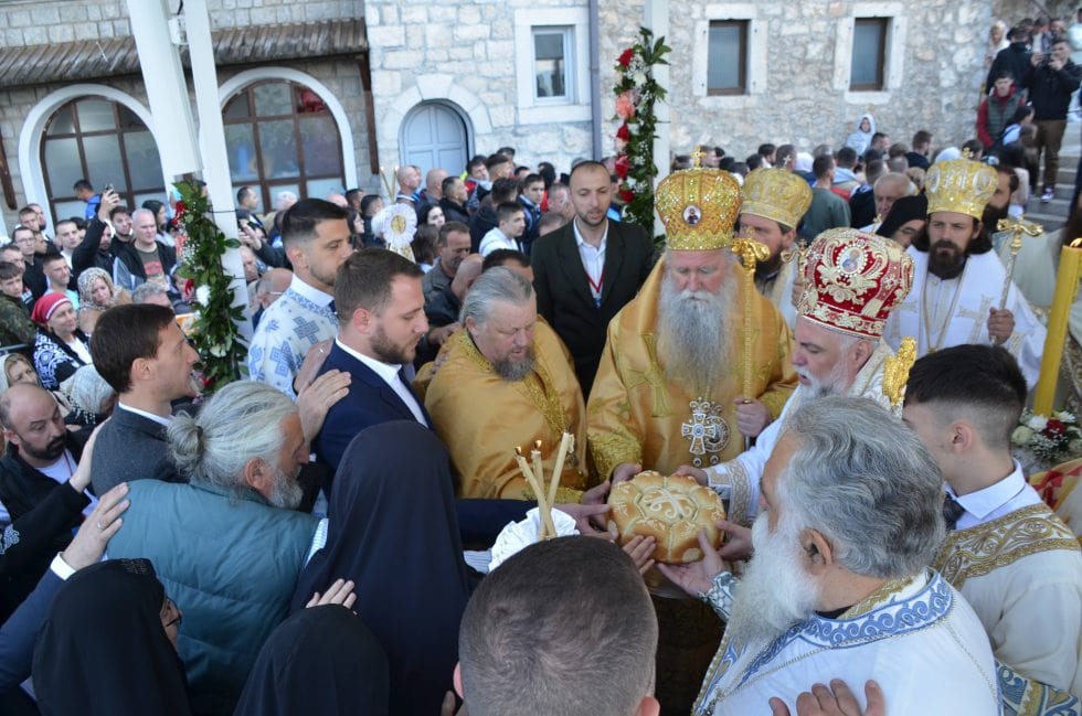 Ostrog liturgija.jpg