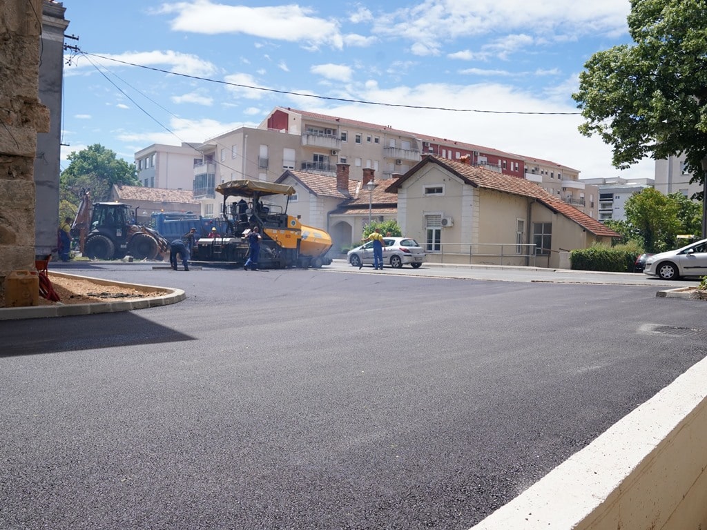 parking dispanzer2.jpg