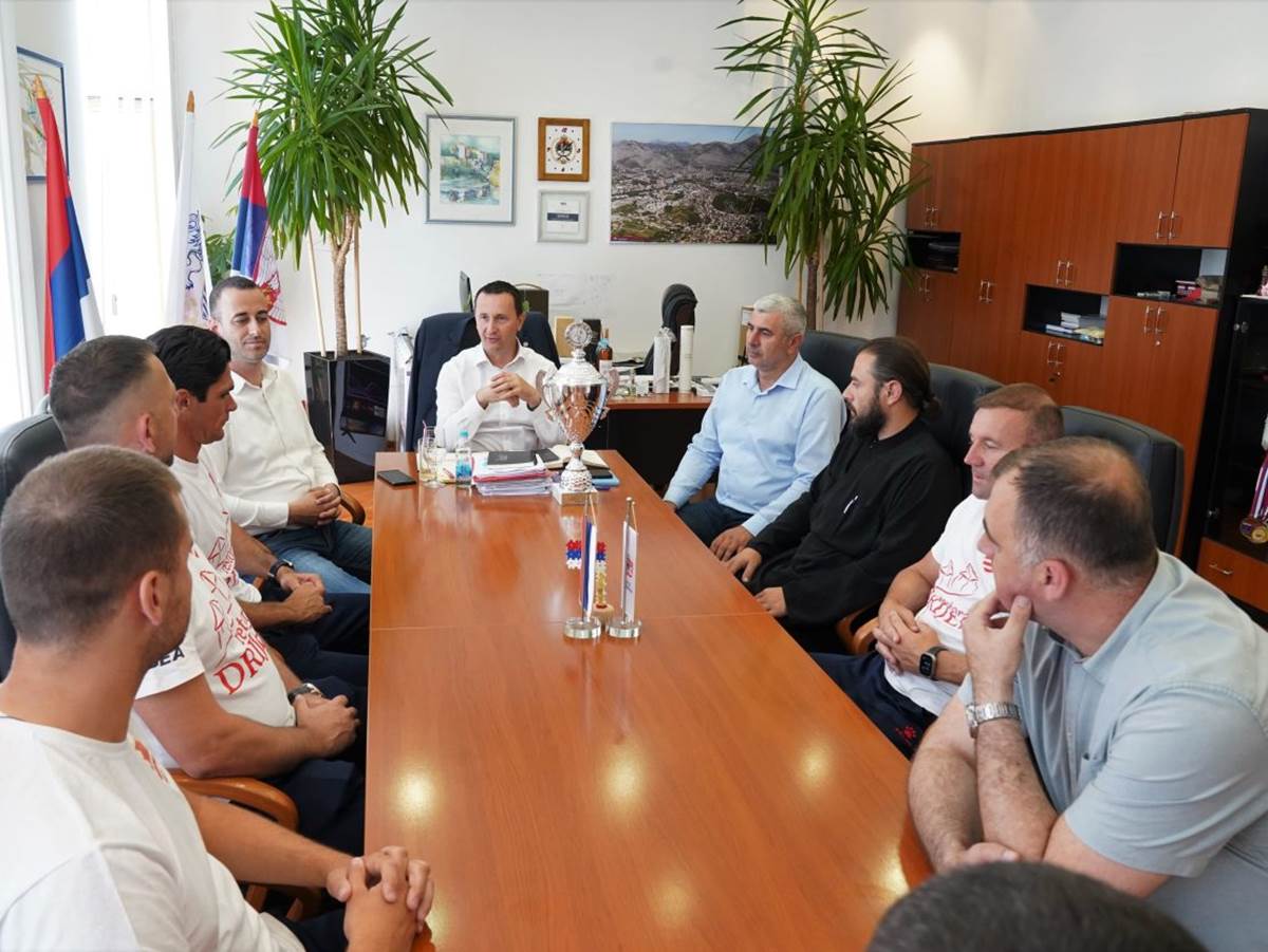 Kmf zahumlje.jpg