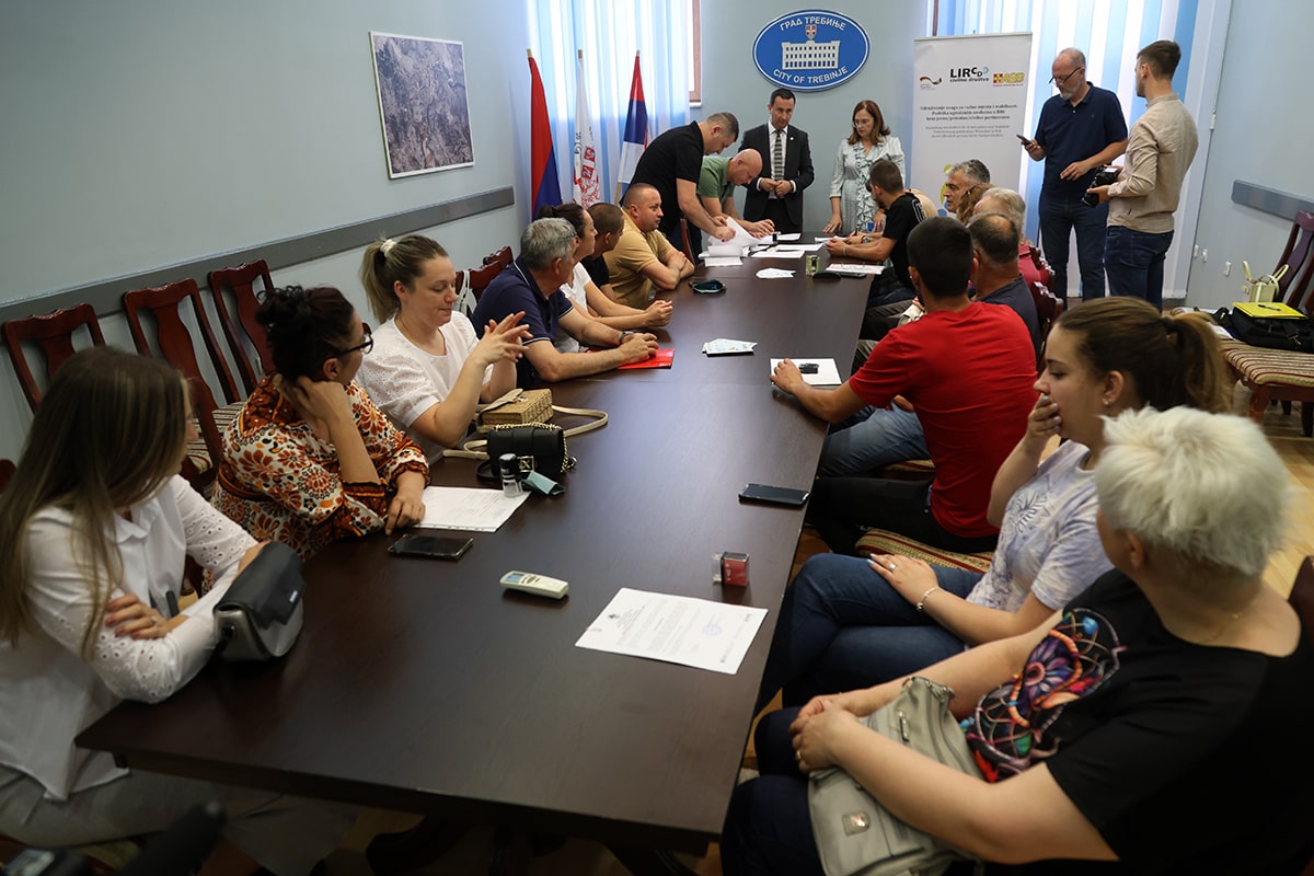 Ugovori opstina 2-min.jpg