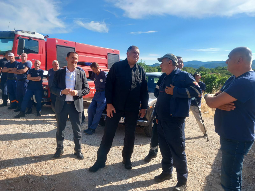 Dodik pozari.jpg