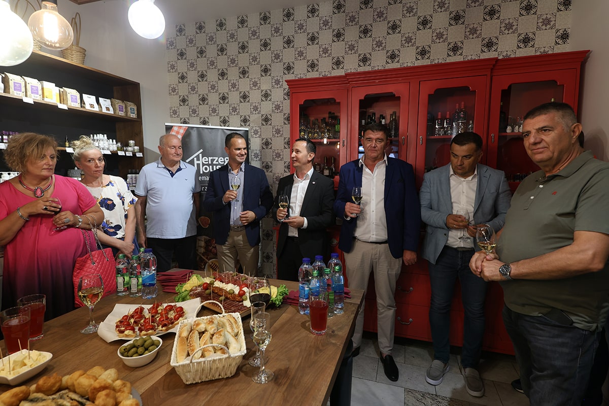 Herceg kuca 5-min.jpg