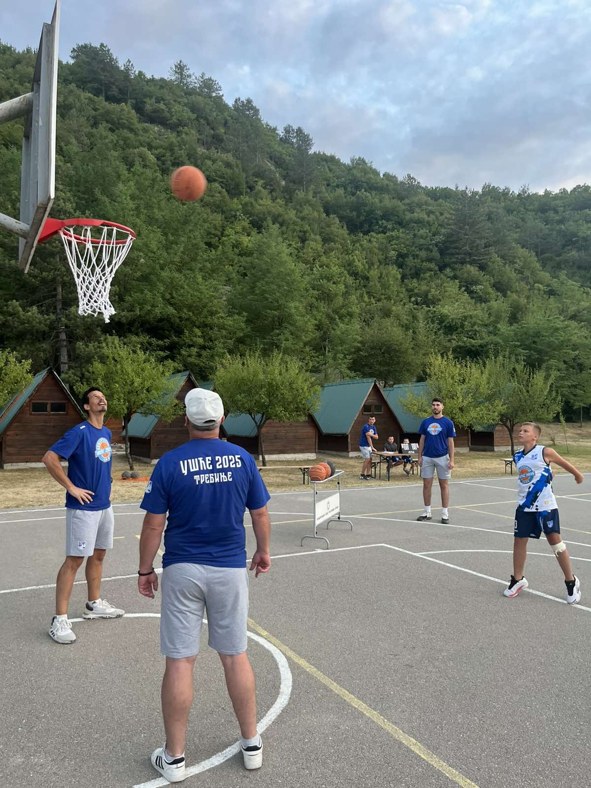 Kosarkaski kamp kk leotar4.jpg