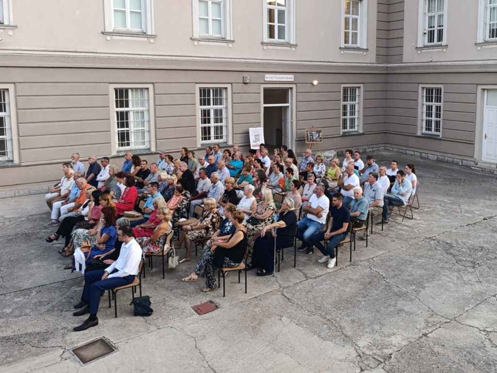 Promocija knjige dragan kovac1.jpg