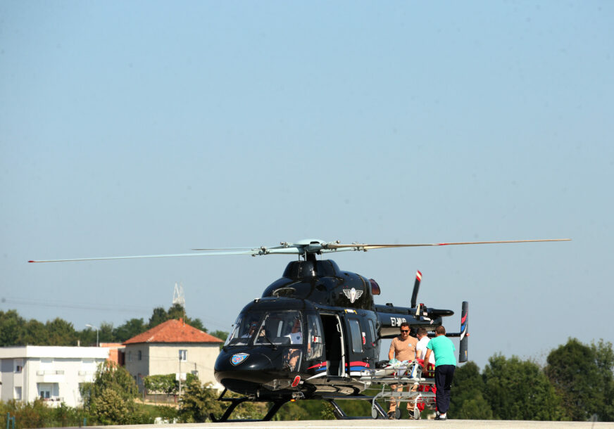 helikopterski-servis-rs-transport-pacijenata-02-scaled-872x610.jpg