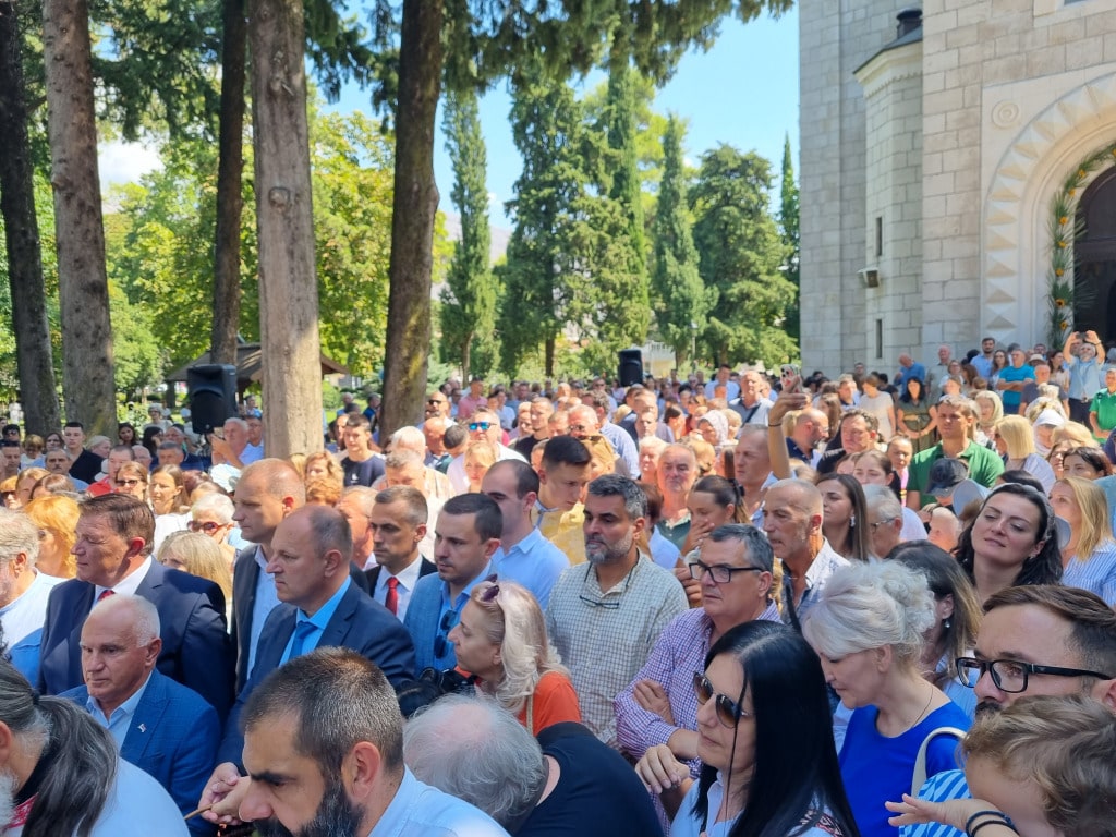 Slavski kolac preobrazenje trebinje 20254.jpg