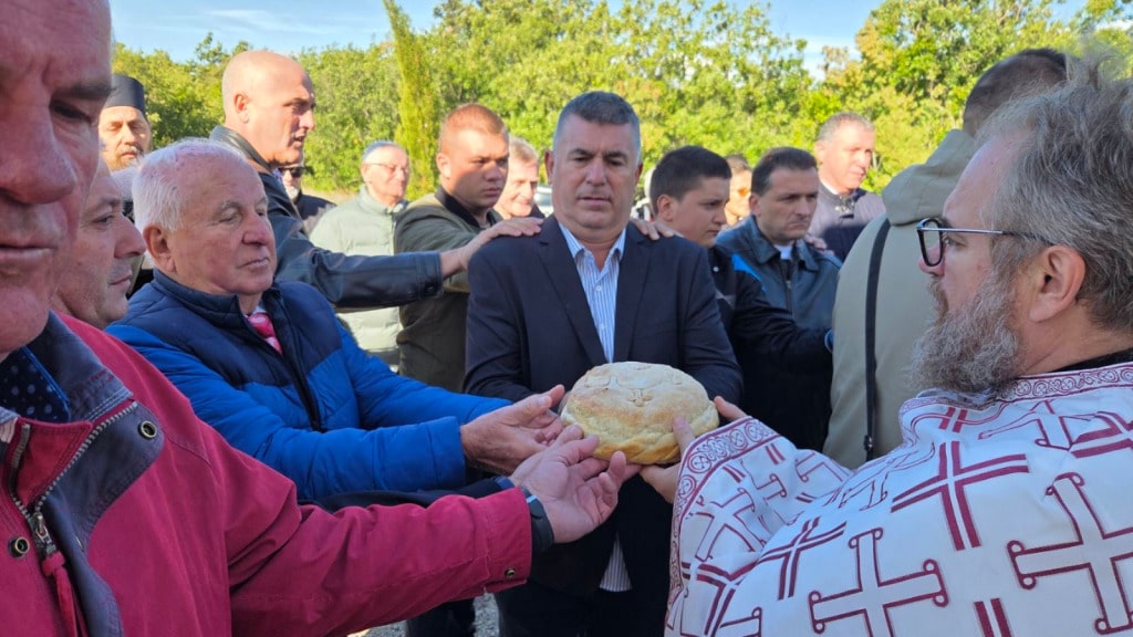 Orasje crkva zupci1.jpg