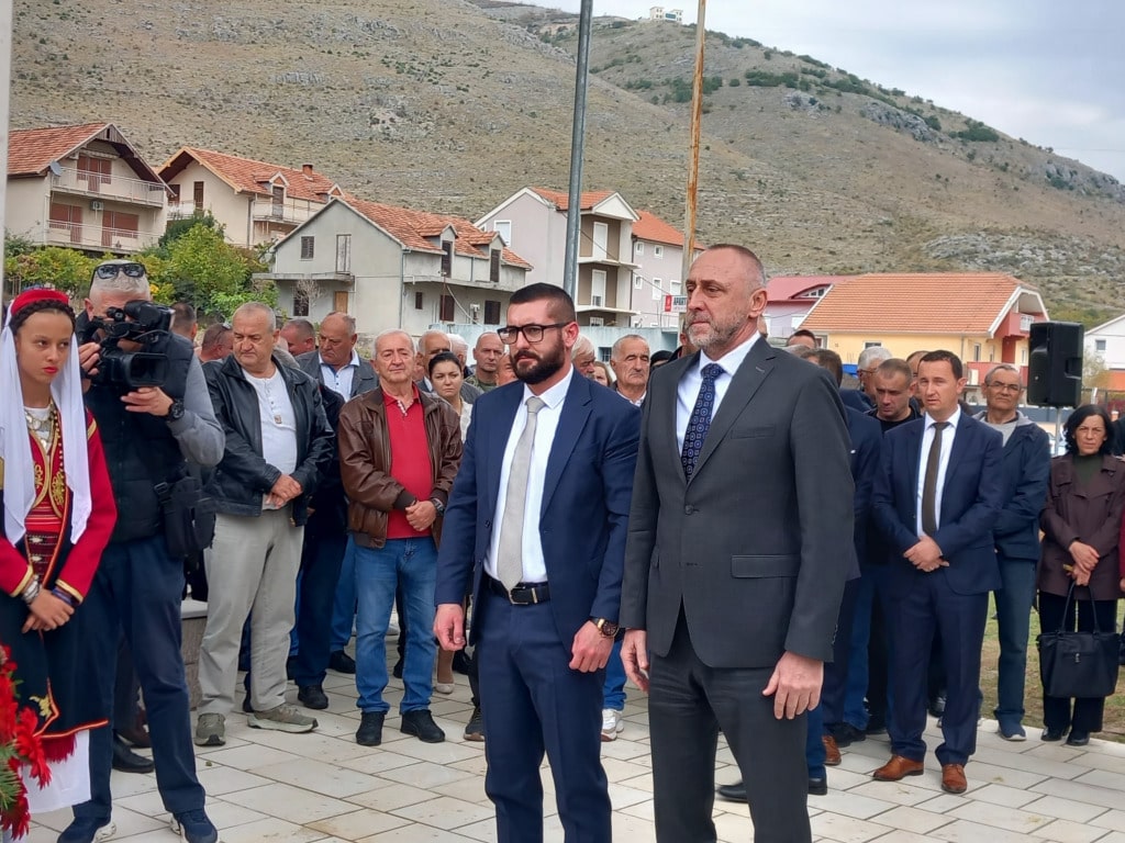 Osvetanje spomenik gorica3.jpg