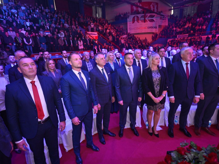 Politicki pokret.jpg