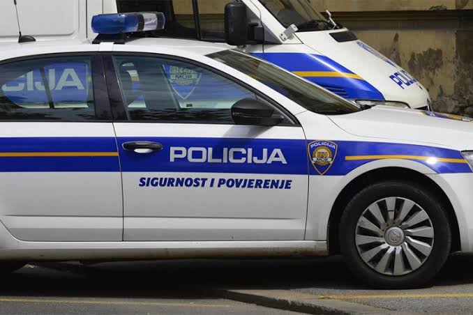 Hrvatska policija.jpeg