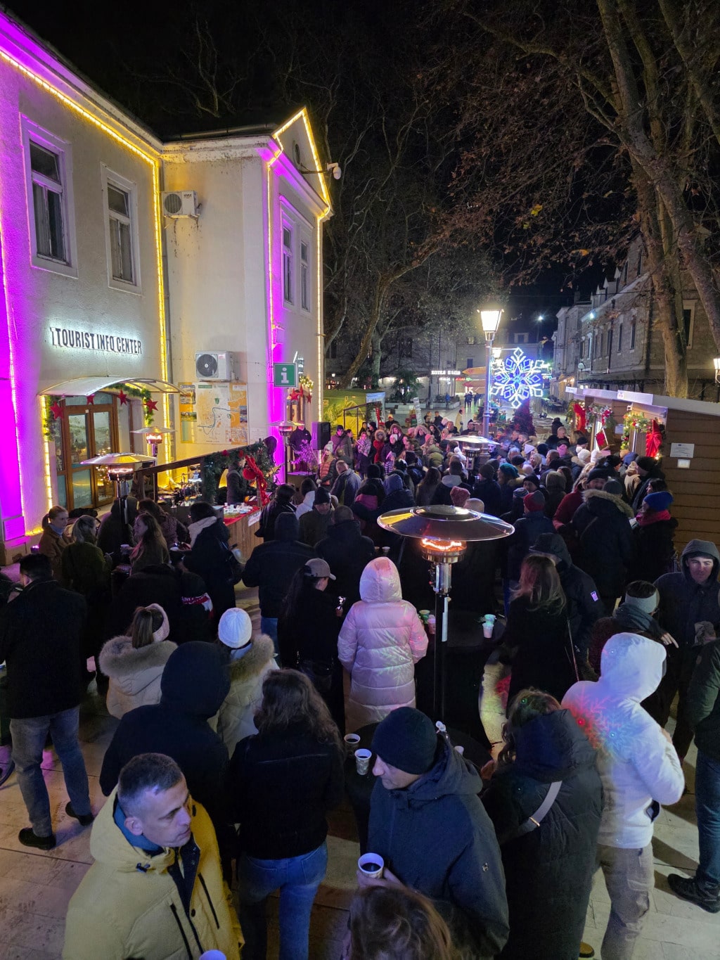 Krugovi u zitu trebinje bazar1.jpg