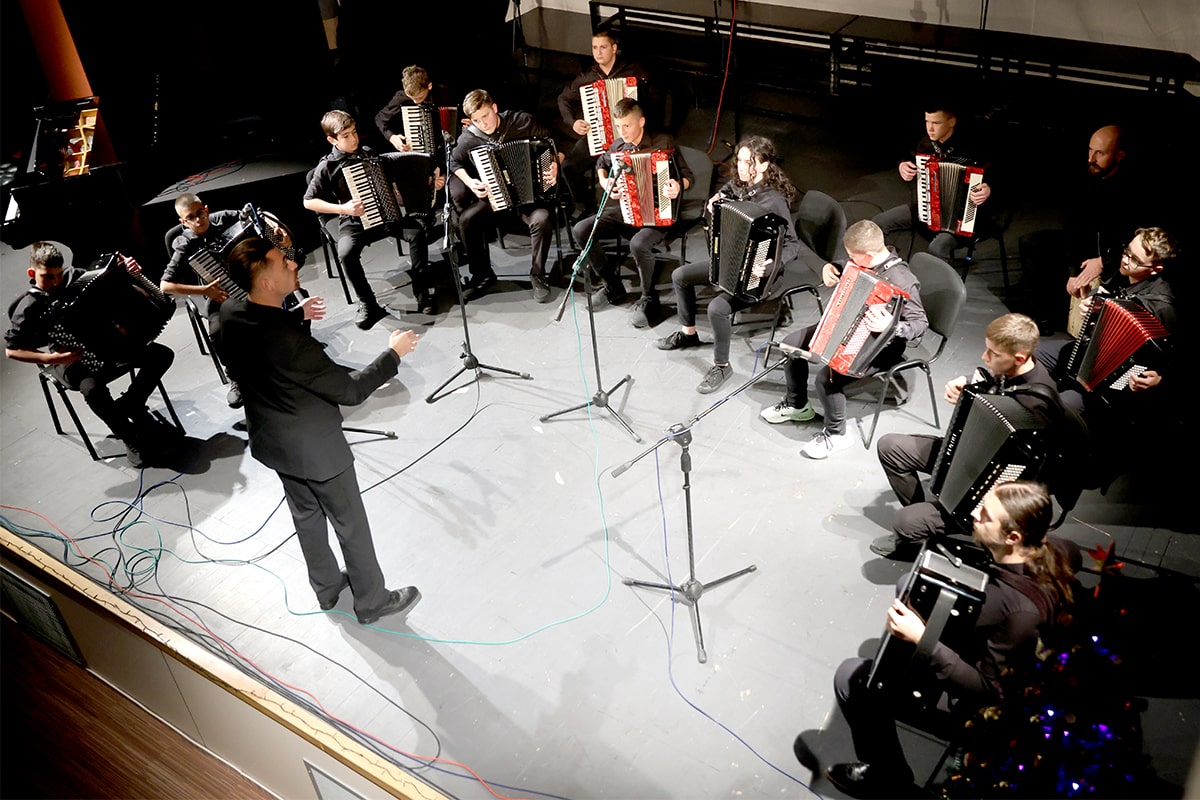 Novogodisnji koncert muzicke skole trebinje3.jpg