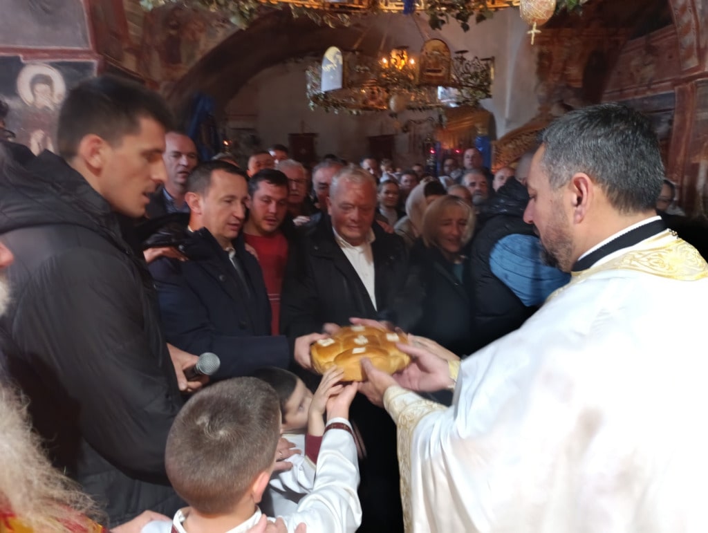 Slava manastir zavala3.jpg