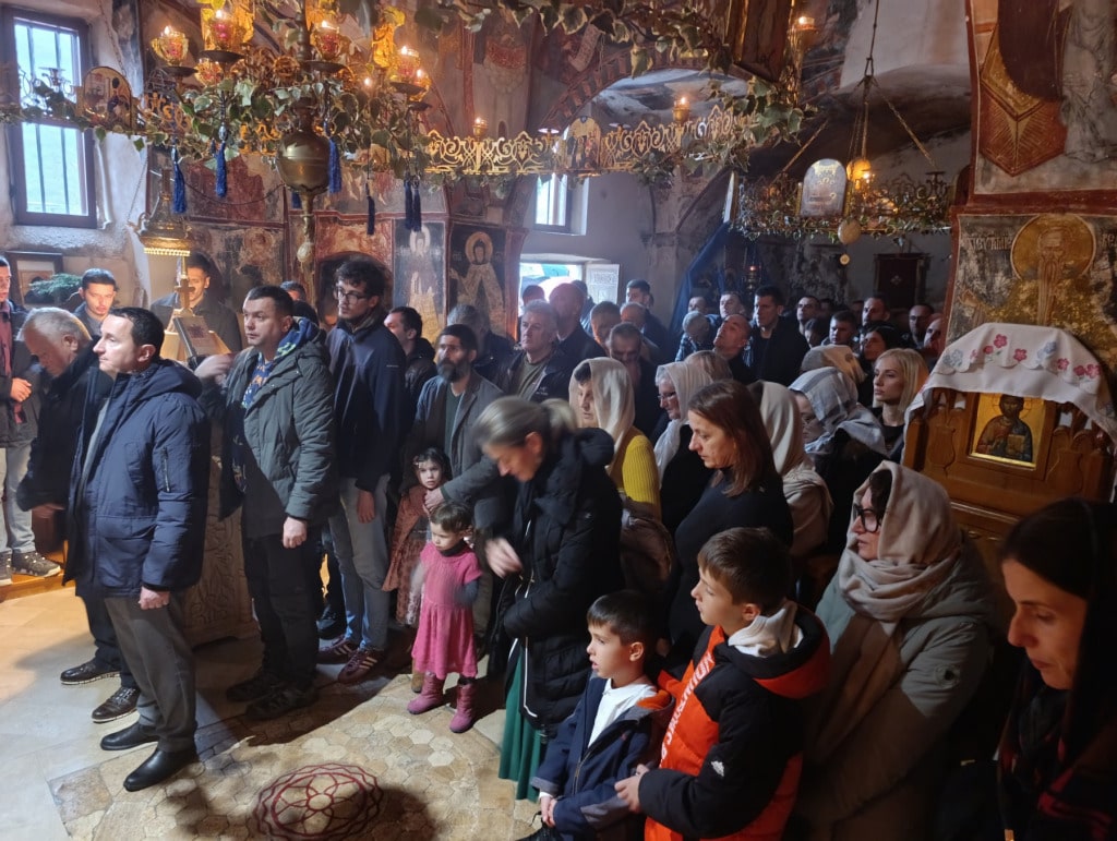 Slava manastir zavala4.jpg