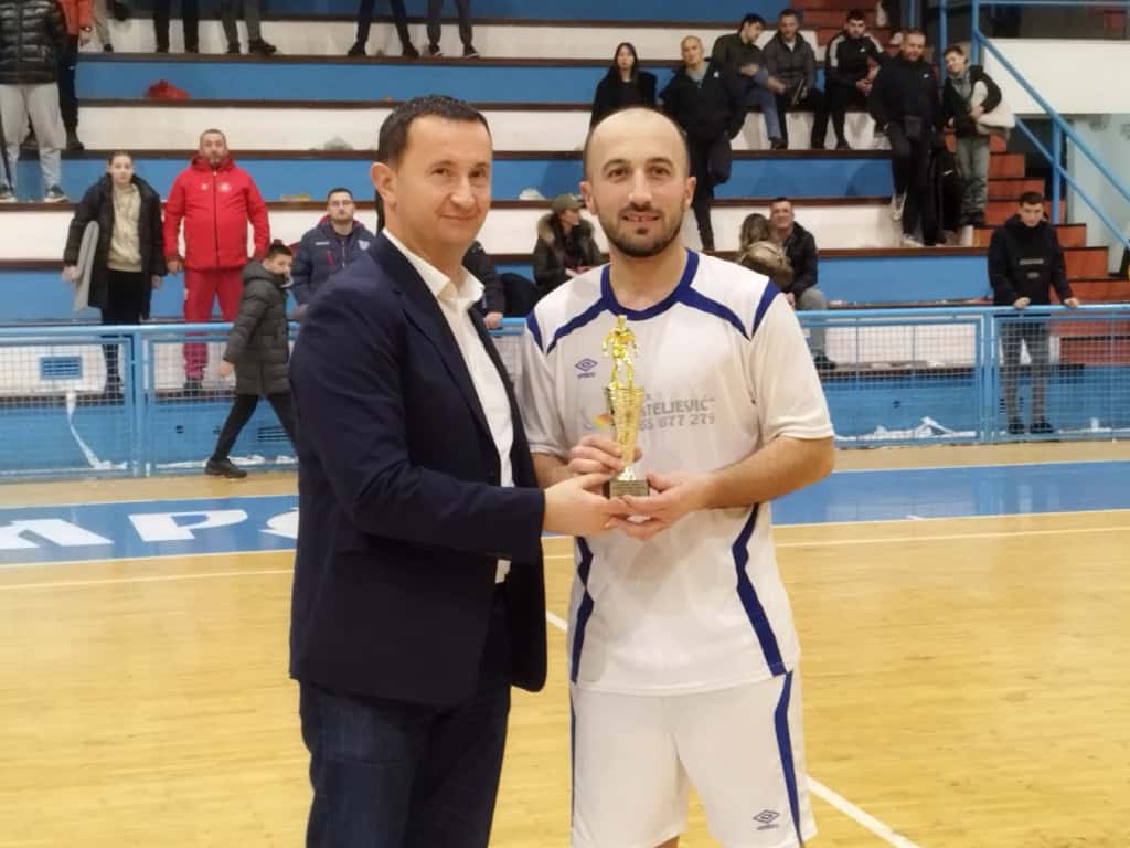 Bozicni turnir u malom fudbalu1.jpg
