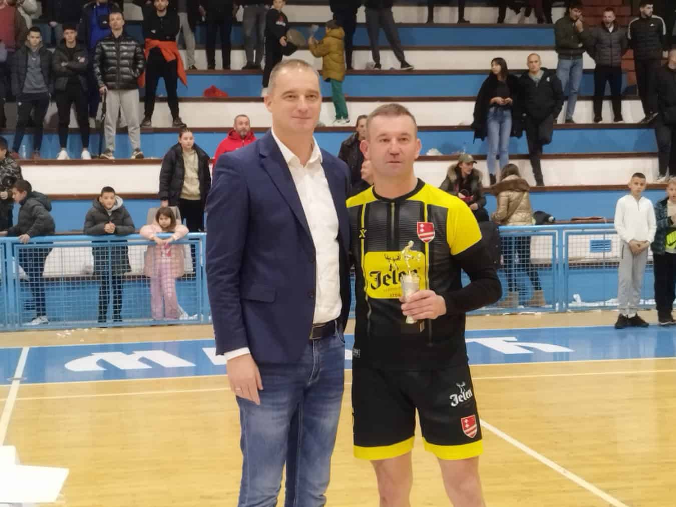 Bozicni turnir u malom fudbalu6.jpg