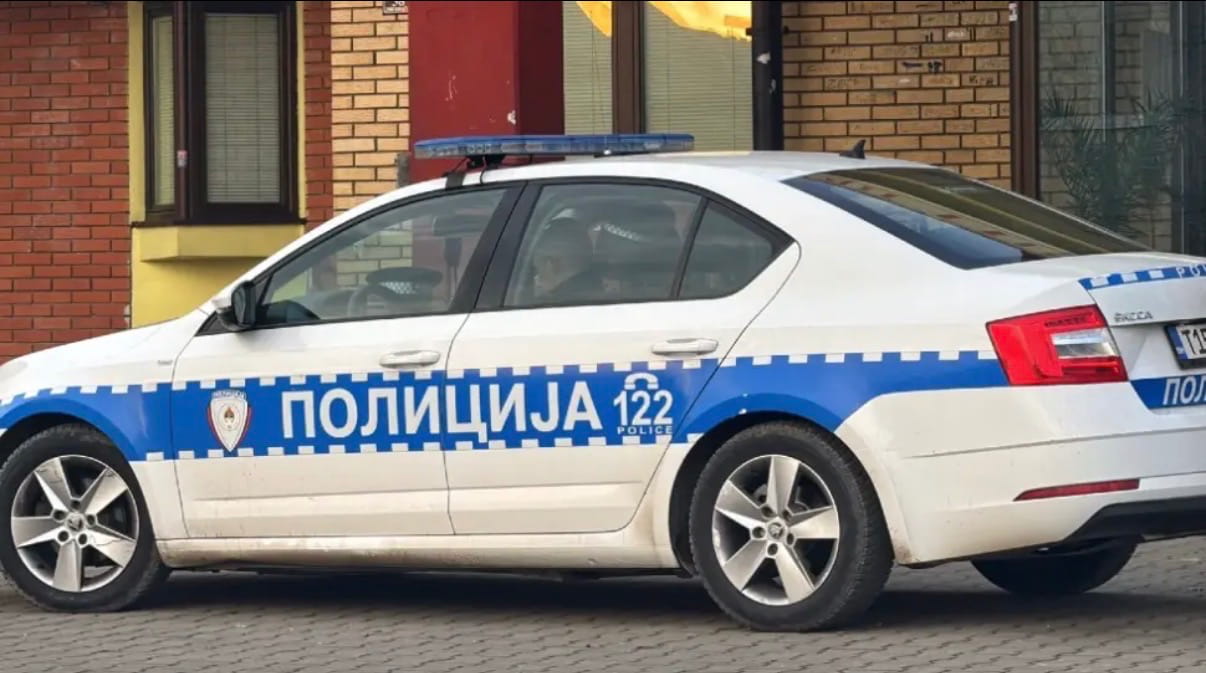 Policija auto.jpeg