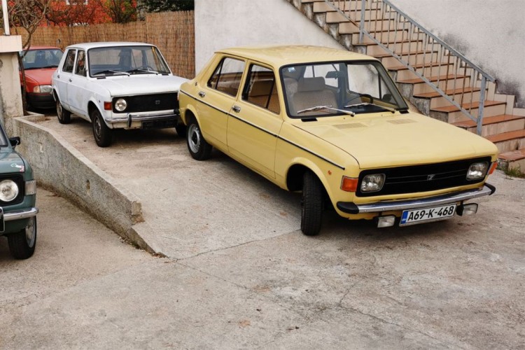 Stojadin zastava1.jpg