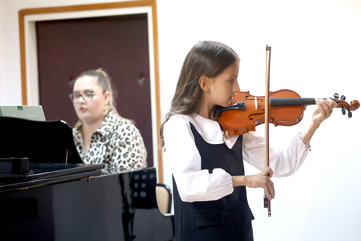 Muyicka skola koncert3.jpeg