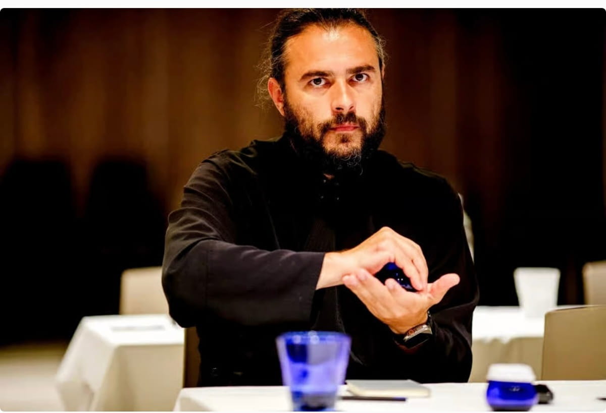 Porfirije manastir tvrdos.jpg